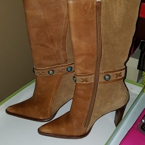 Hot leather cowboy boots